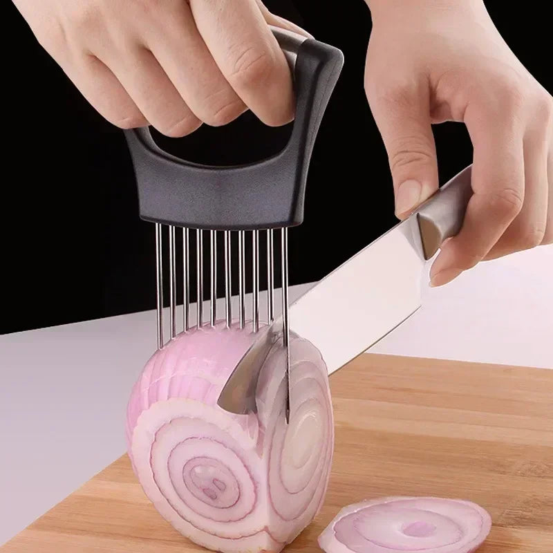 Slice 'n' Easy - Stainless Steel Onion Holder with Comfortable Handle