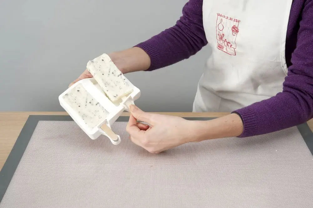 Set of 100 Easy Cream Wooden Sticks - Ideal for Homemade Ice Cream Bars and Frozen Treats