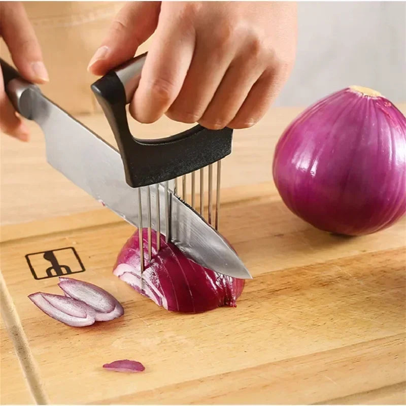 Slice 'n' Easy - Stainless Steel Onion Holder with Comfortable Handle